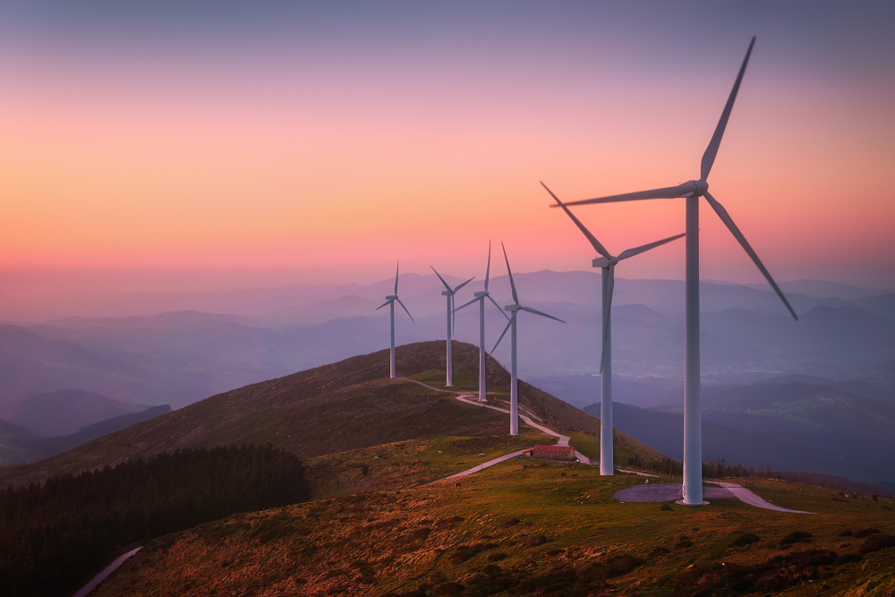 Land contracts for renewables wind